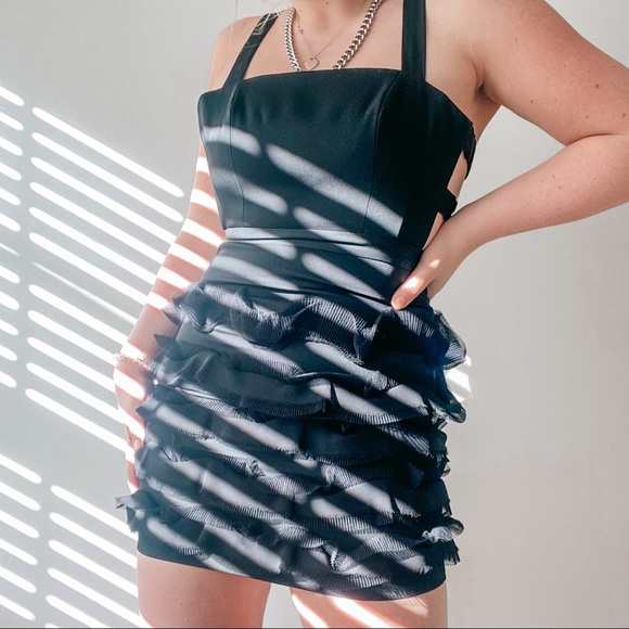 BCBGMaxAzria Dresses & Skirts - ✨NWT✨ - Little Black Dress BCBG